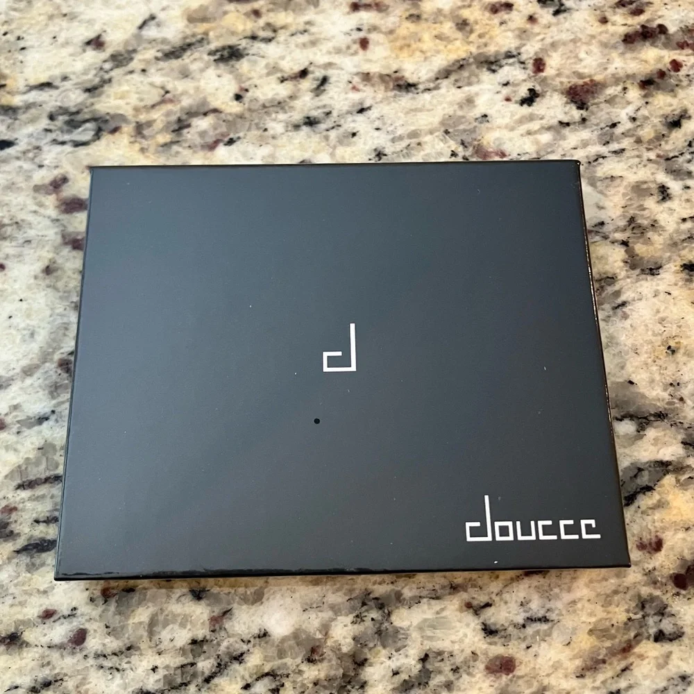 Doucce Freematic Eyeshadow Pro Palette Warm Neutrals 6 Pan Makeup Palette New